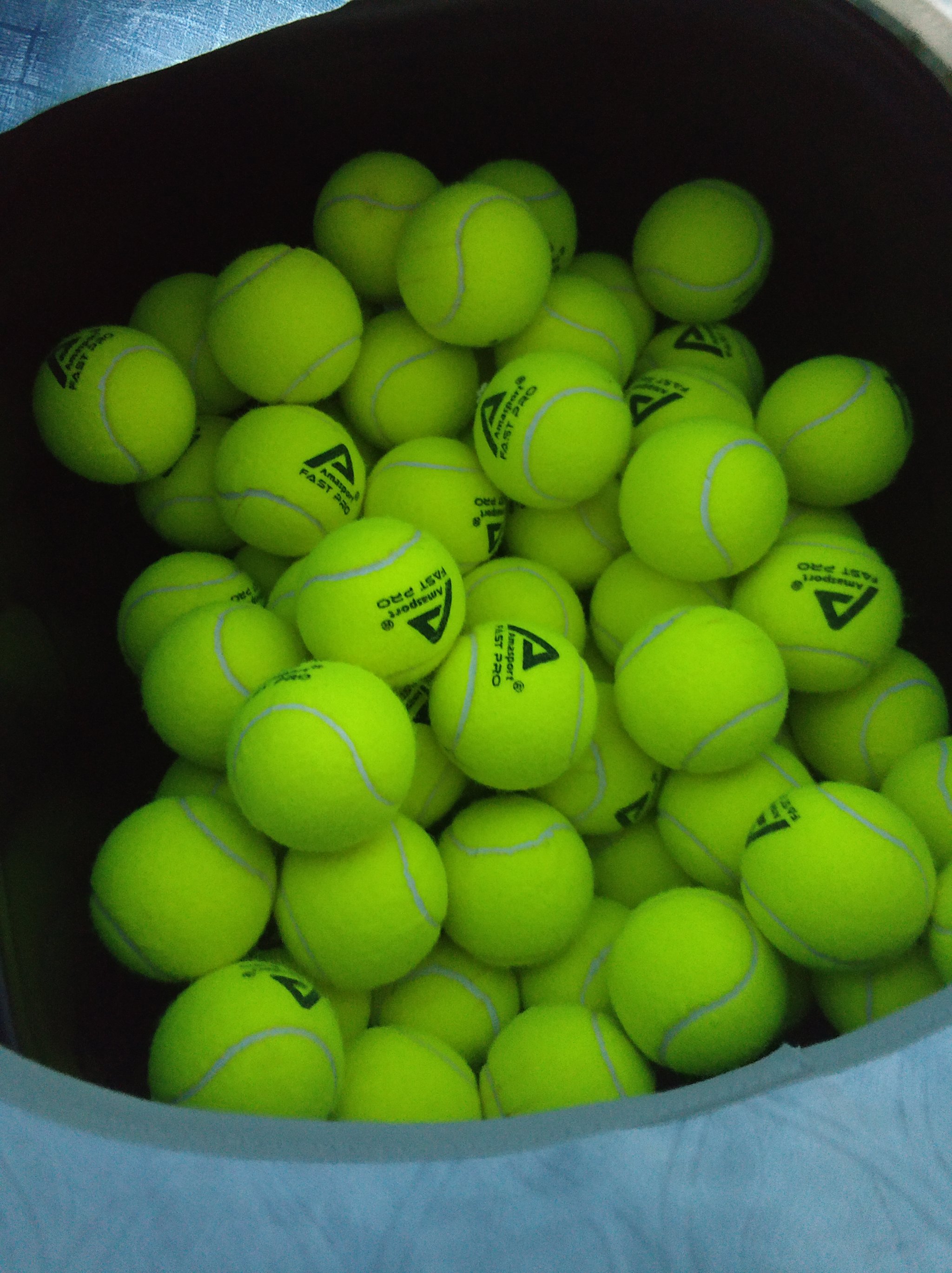 仅是两队实 仅是两队实