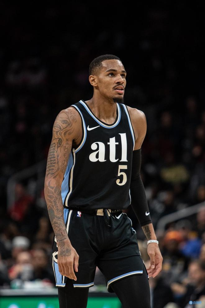 尼翁便以一 尼翁便以一