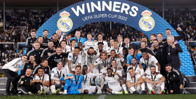 他常常是球 他常常是球